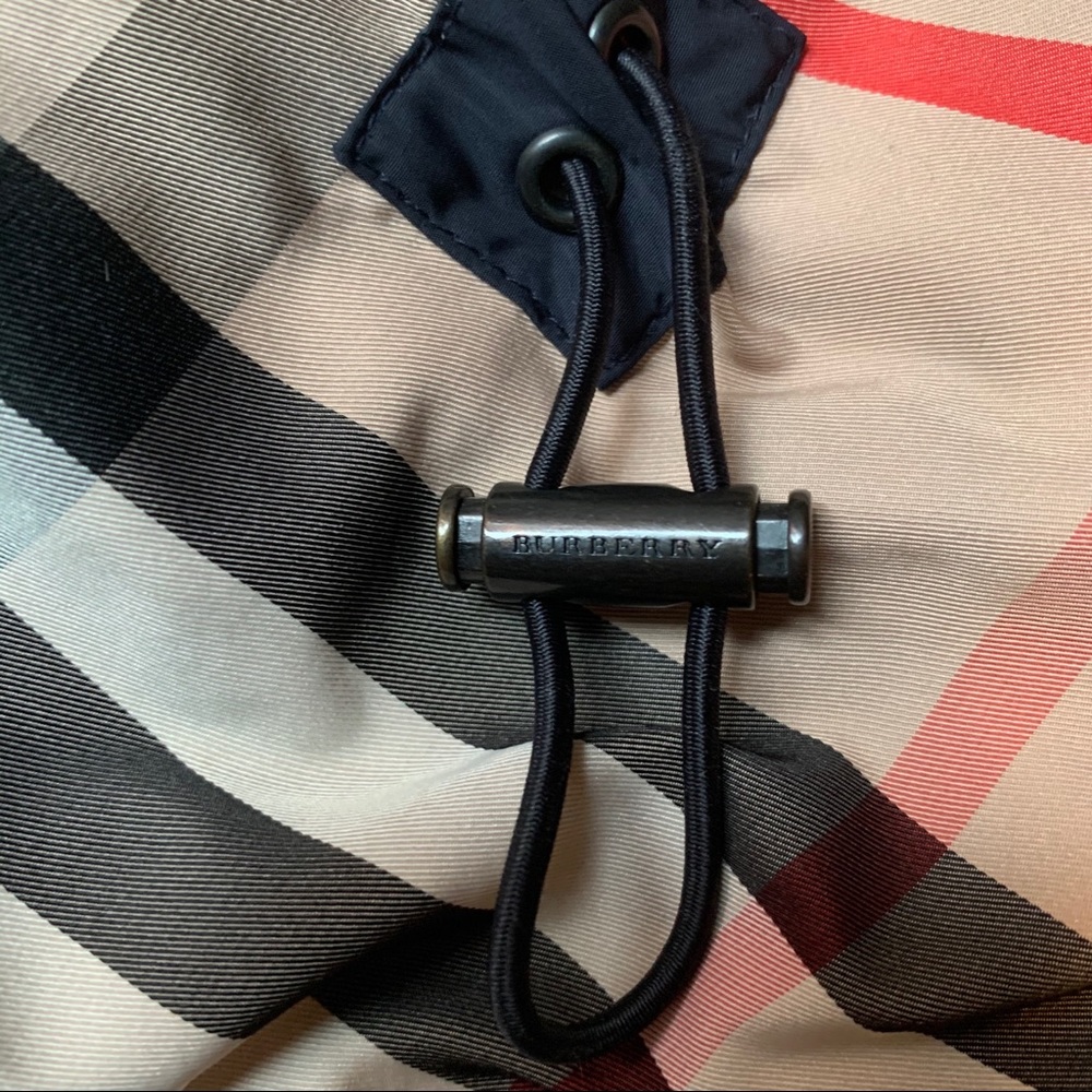 BURBERRY - Duck filled down hooded coat, S - Picture 4 of 9